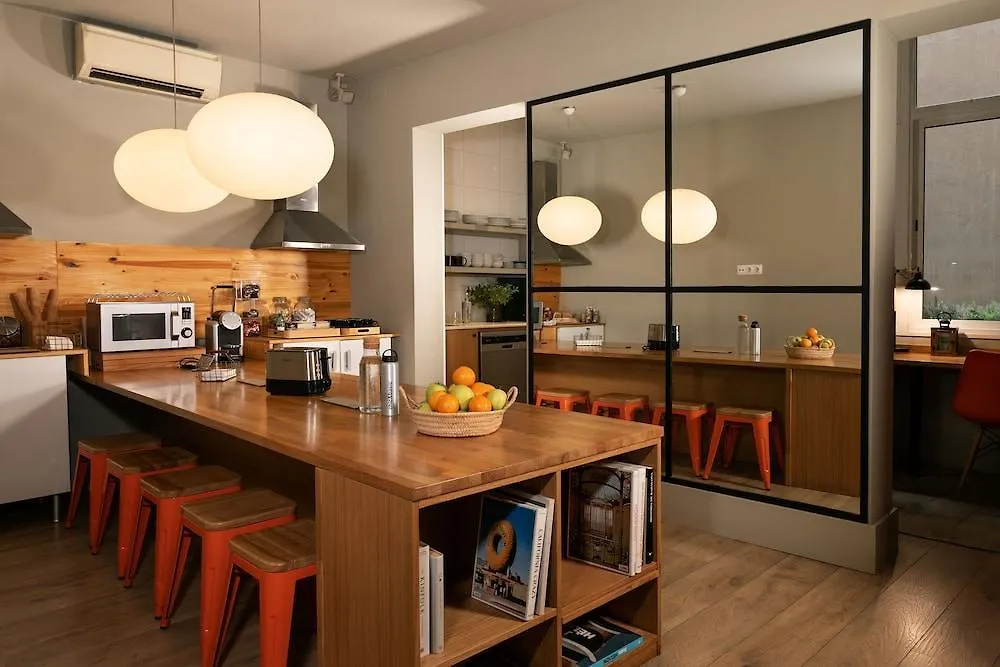 Chic & Basic Tallers Hostal Barcelona 2*,  Spanje